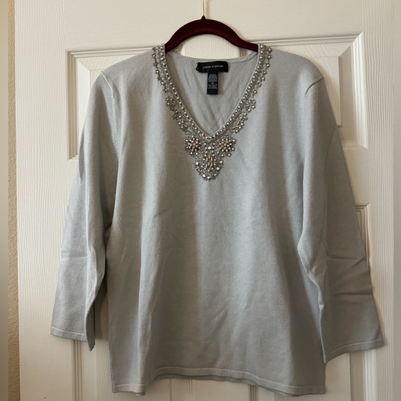 Pearl & Rhinestone Embellished Top in Gray by “Cable & Gauge” - Size XL - Picture 1 of 6